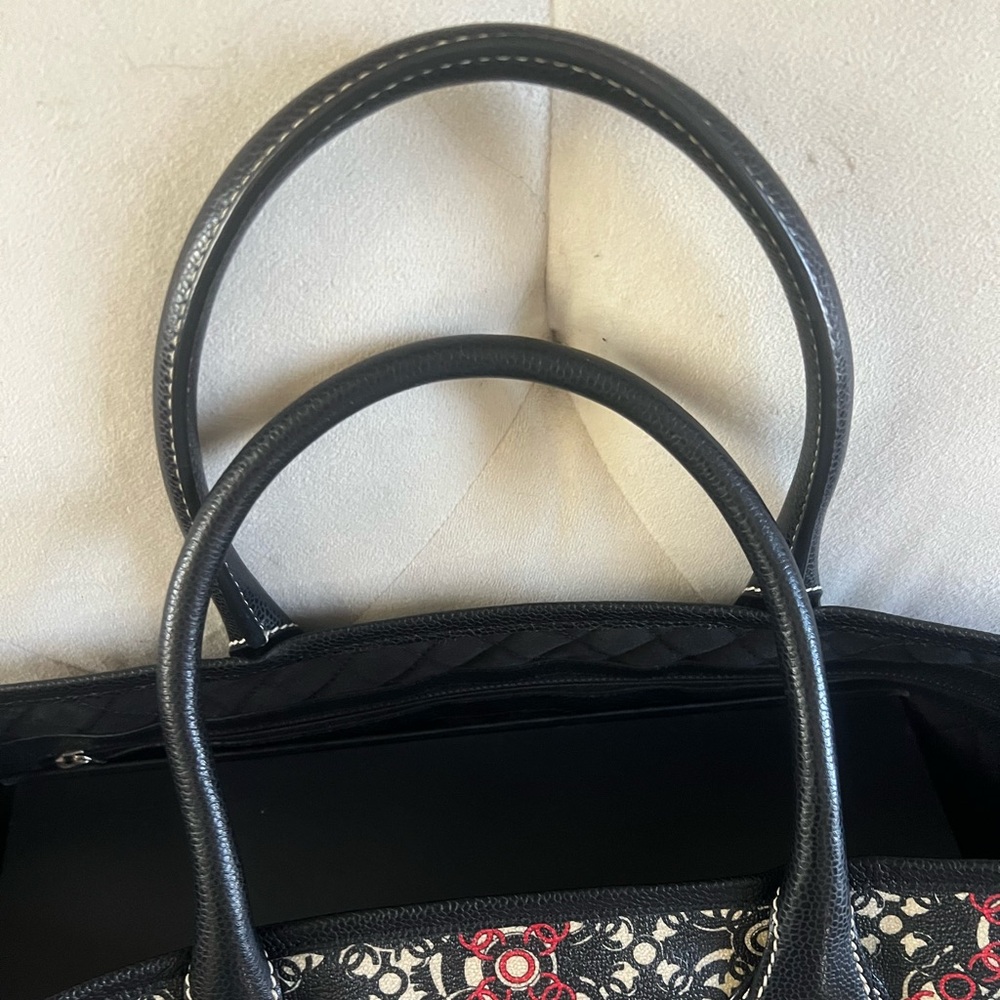 CHANEL Black and Red Embroidered Tote Bag - Picture 4 of 14